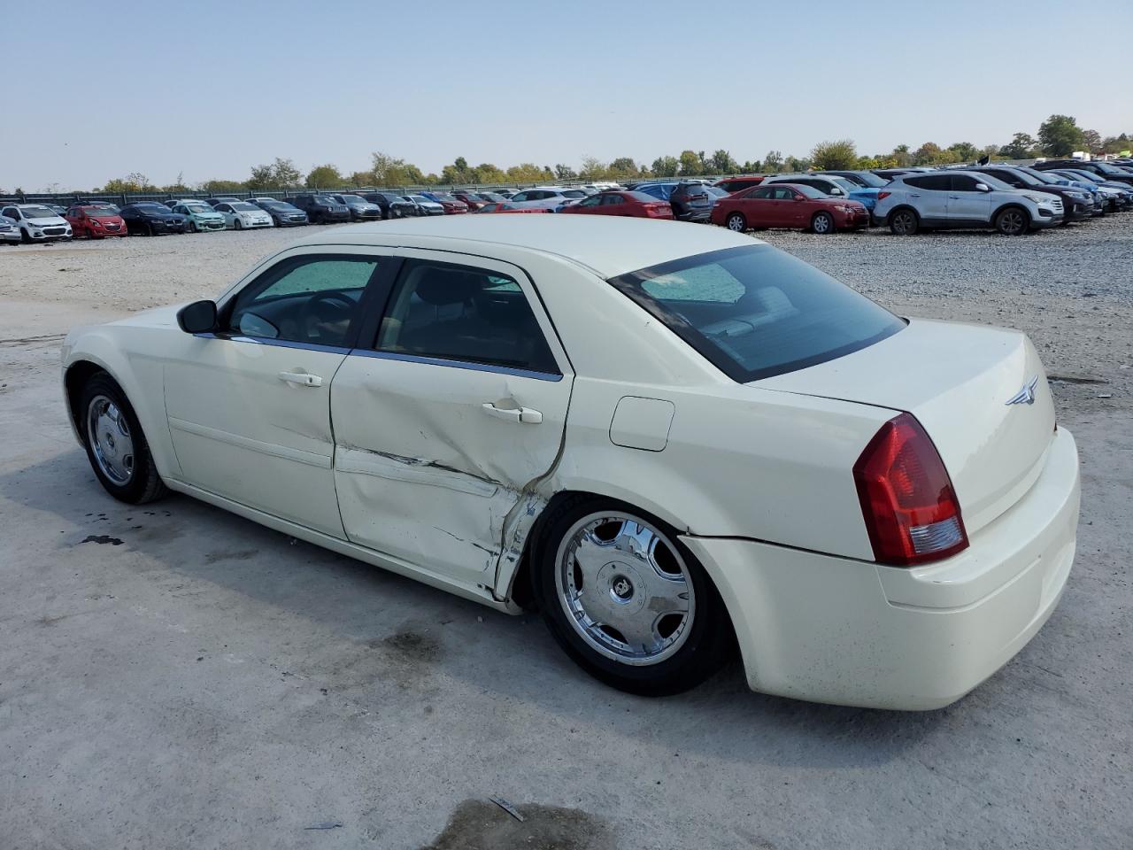 Lot #3280362979 2005 CHRYSLER 300