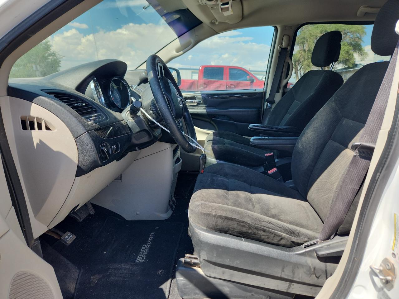 DODGE GRAND CARAVAN SE