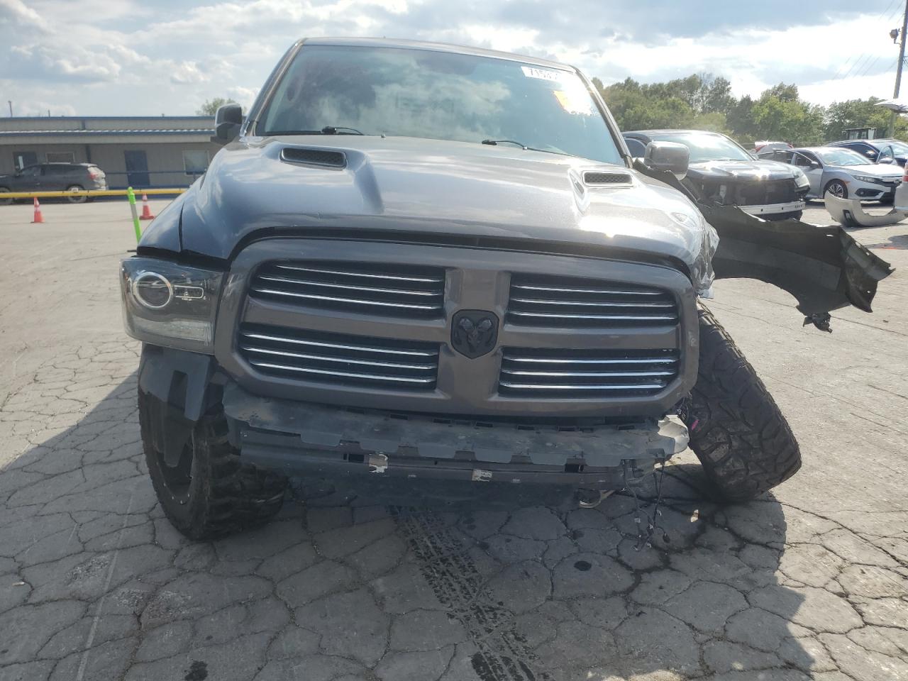 RAM 1500 SPORT