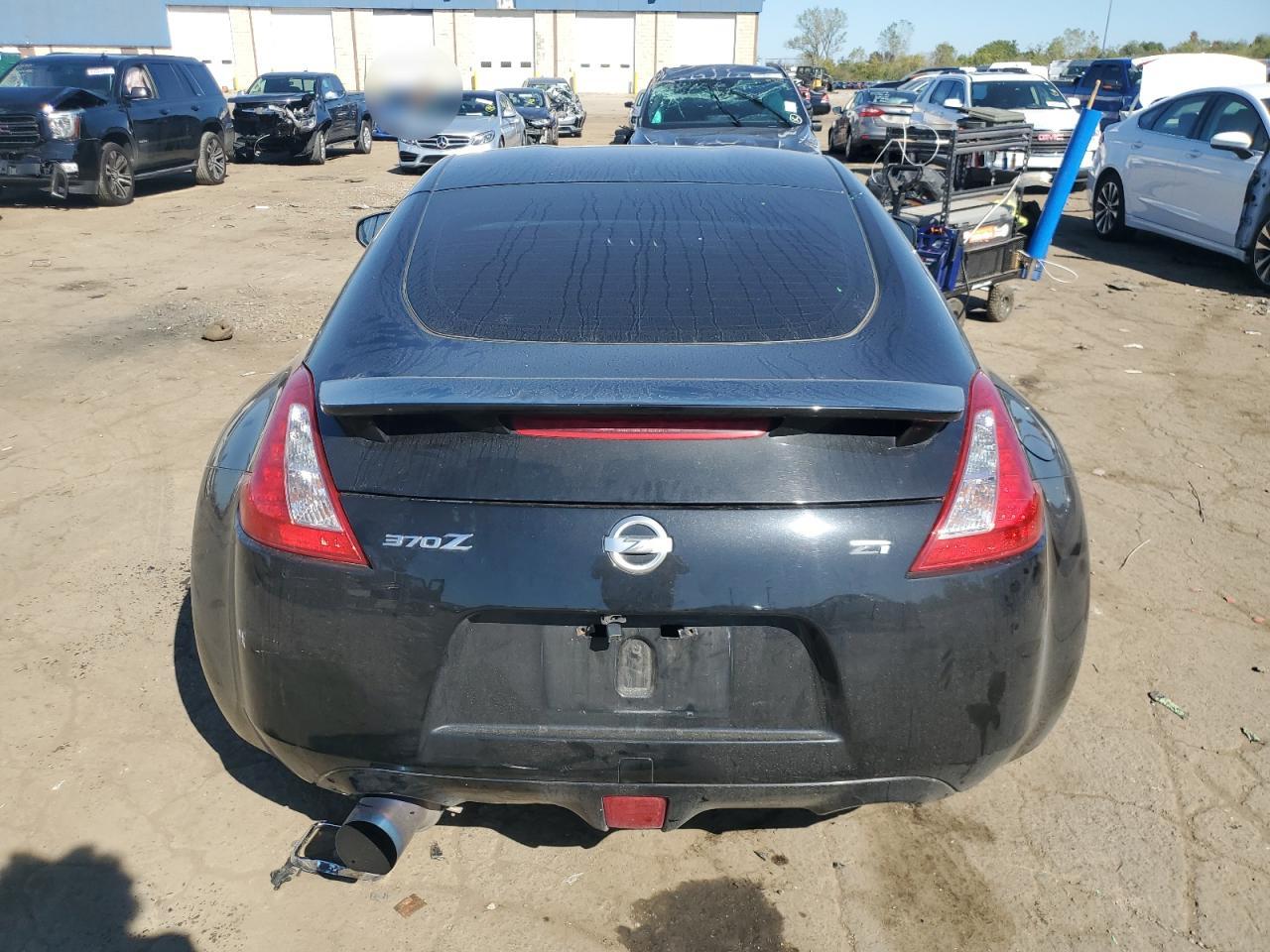 NISSAN 370Z BASE