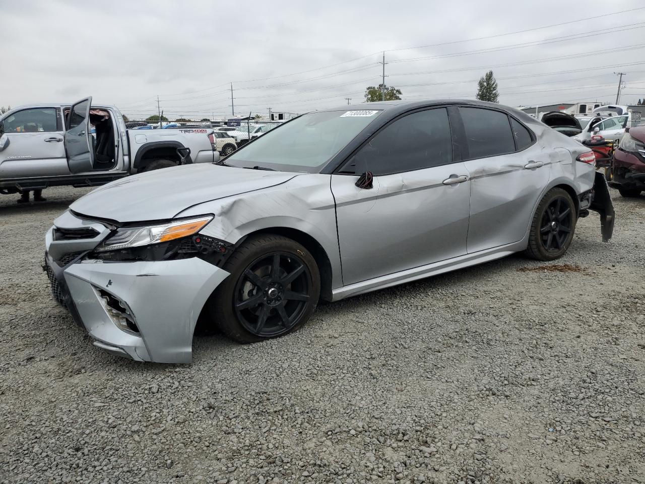 TOYOTA CAMRY XSE
