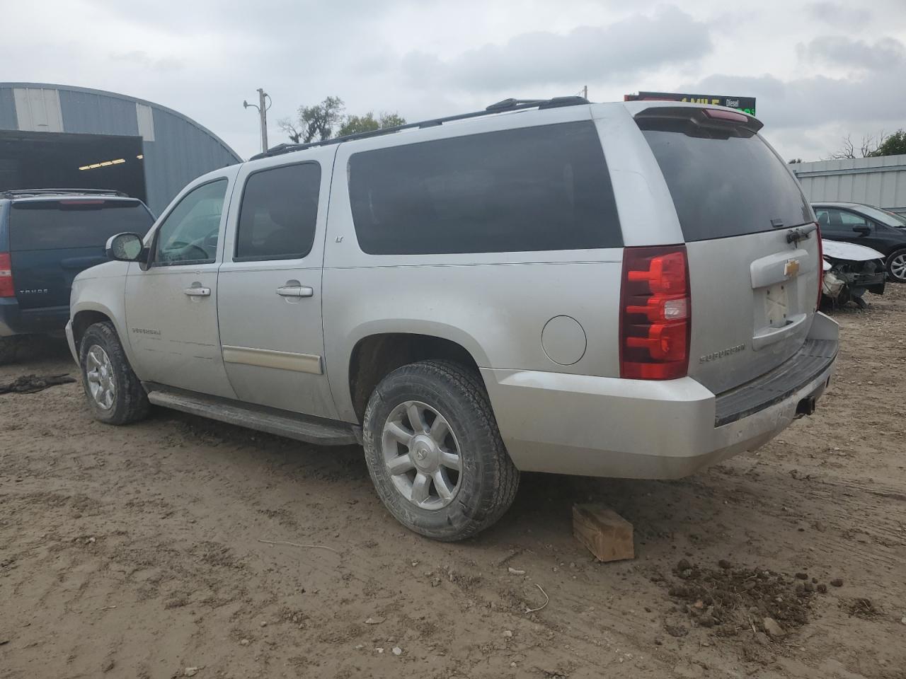 CHEVROLET SUBURBAN K1500 LT