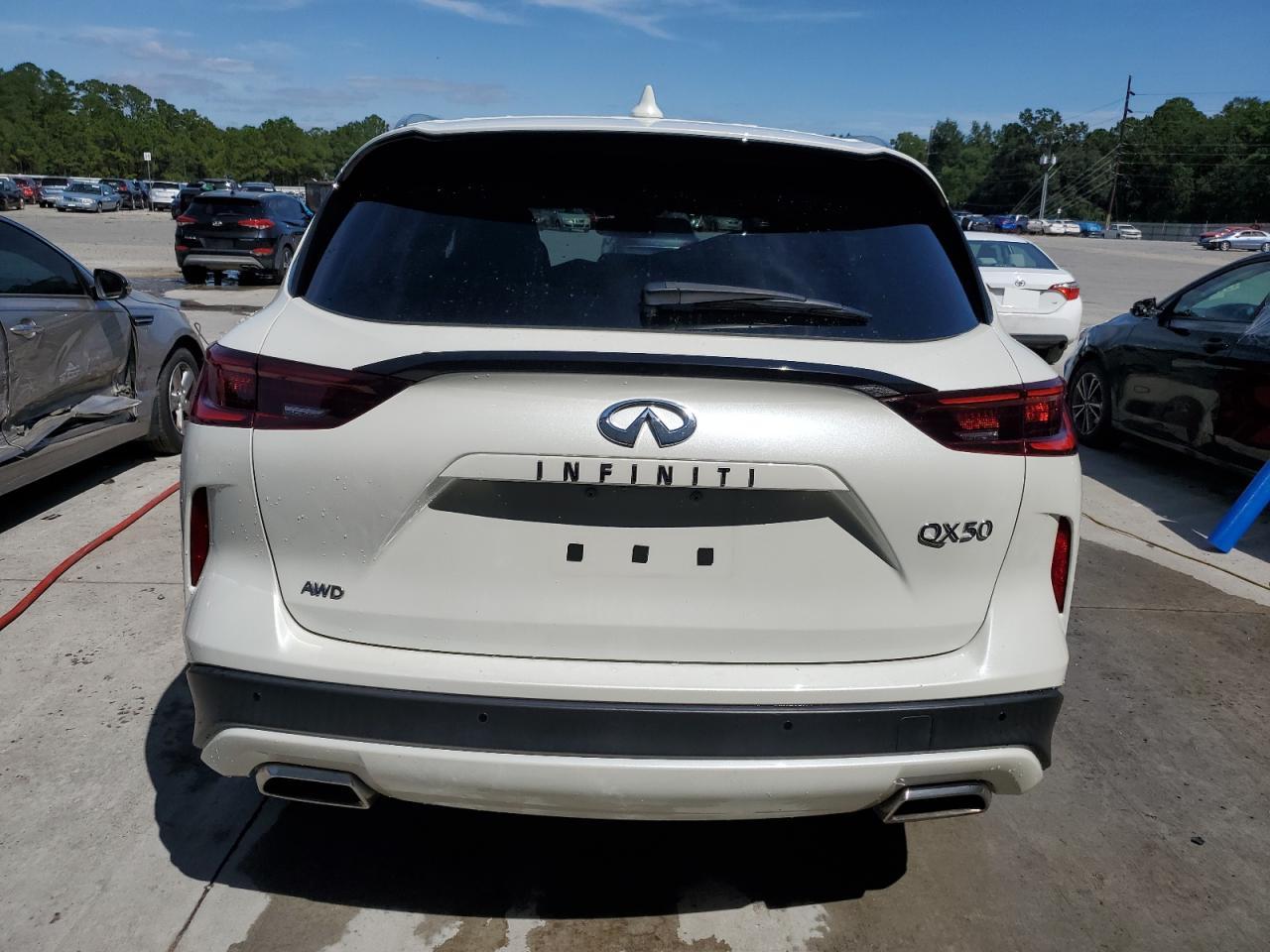 INFINITI QX50 LUXE