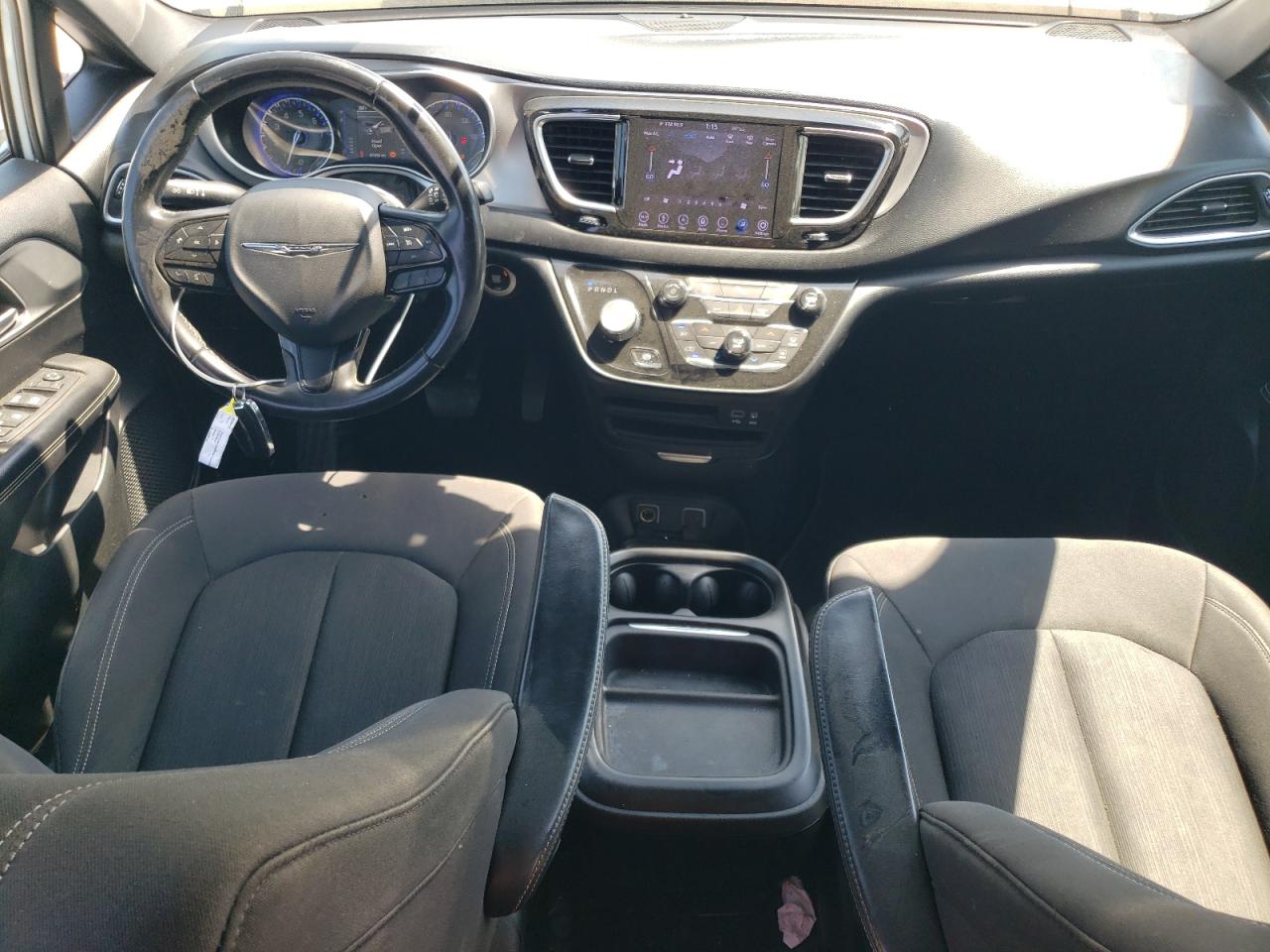 CHRYSLER PACIFICA TOURING PLUS