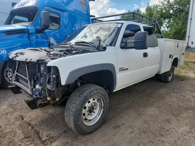 Global Auto Auctions: 2002 CHEV SILVERADO 2500 HD EX