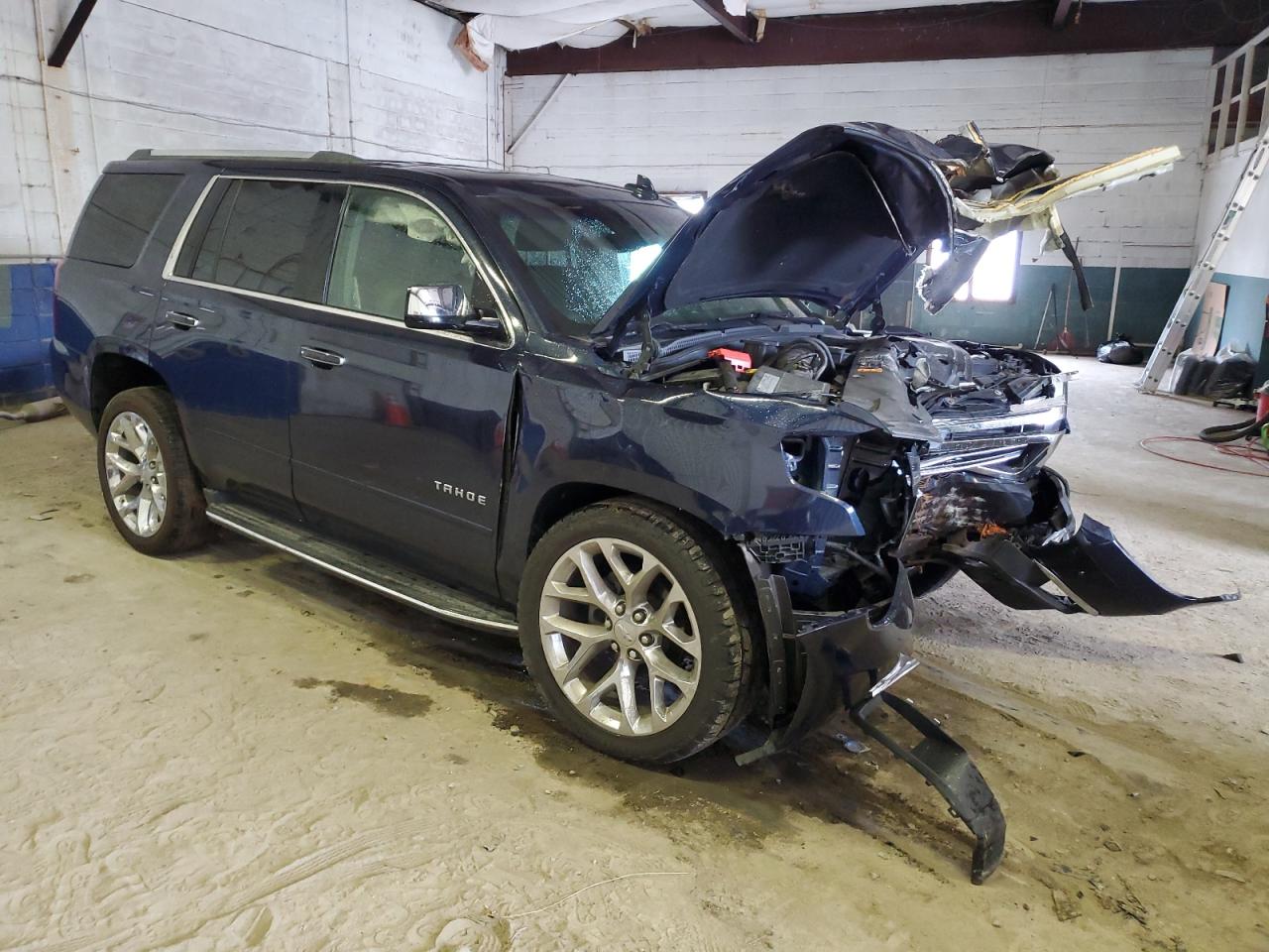 CHEVROLET TAHOE K1500 PREMIER