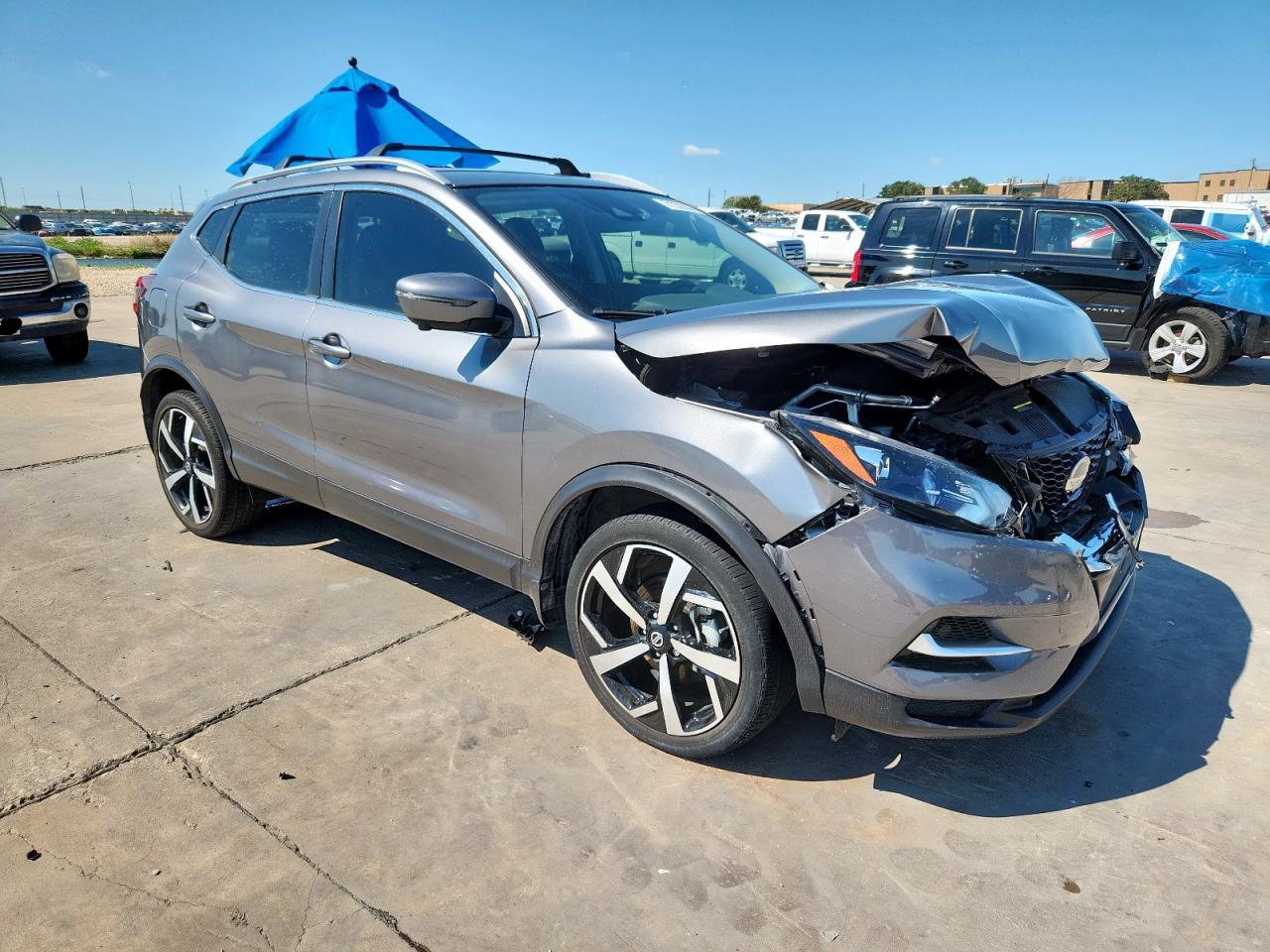 NISSAN ROGUE SL