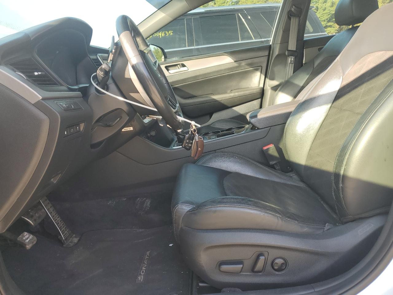 HYUNDAI SONATA SPORT