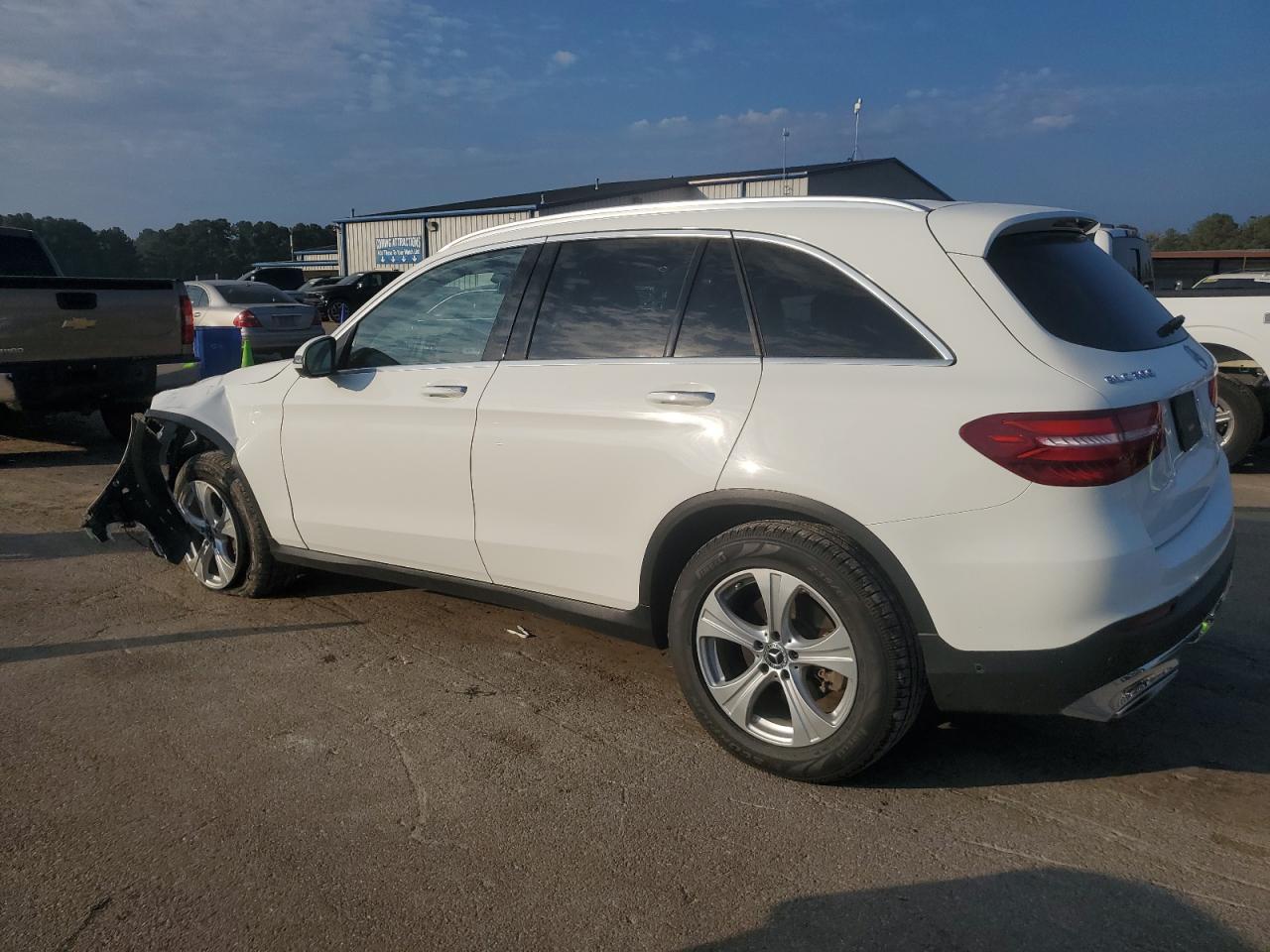 MERCEDES-BENZ GLC-CLASS 300