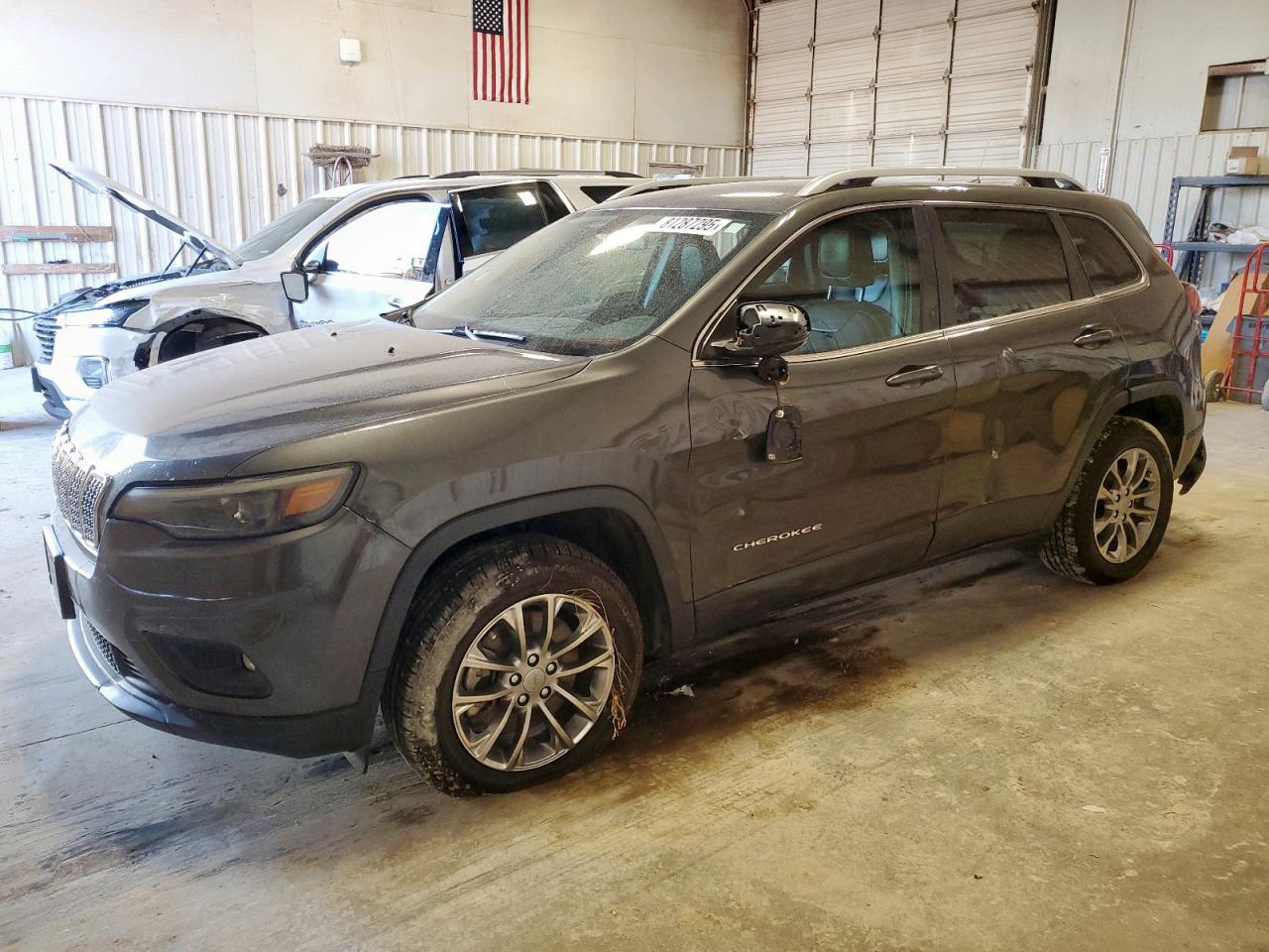 JEEP GRAND CHEROKEE LATITUDE PLUS