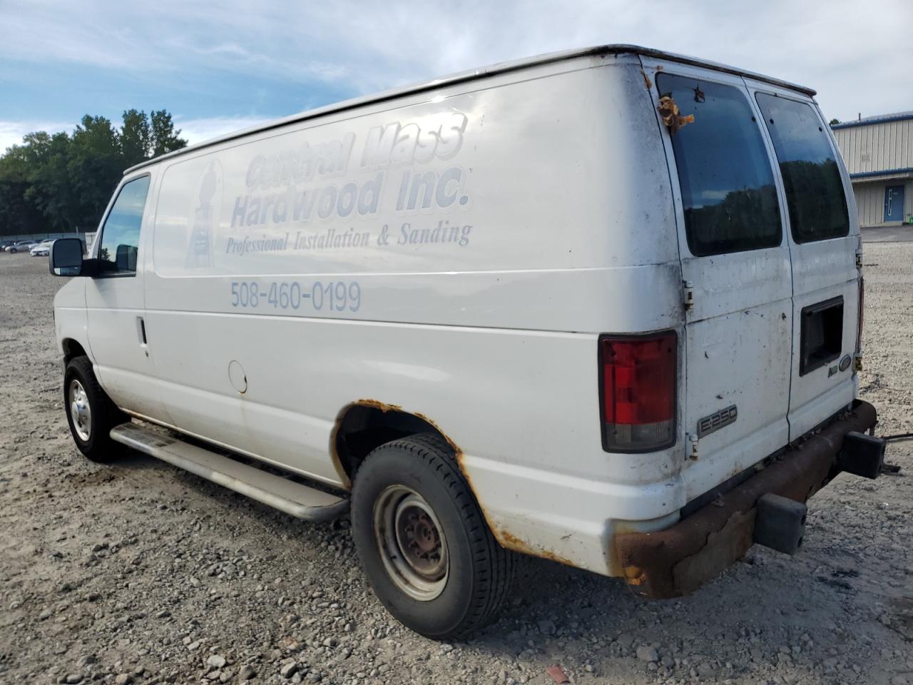 FORD ECONOLINE E250 VAN