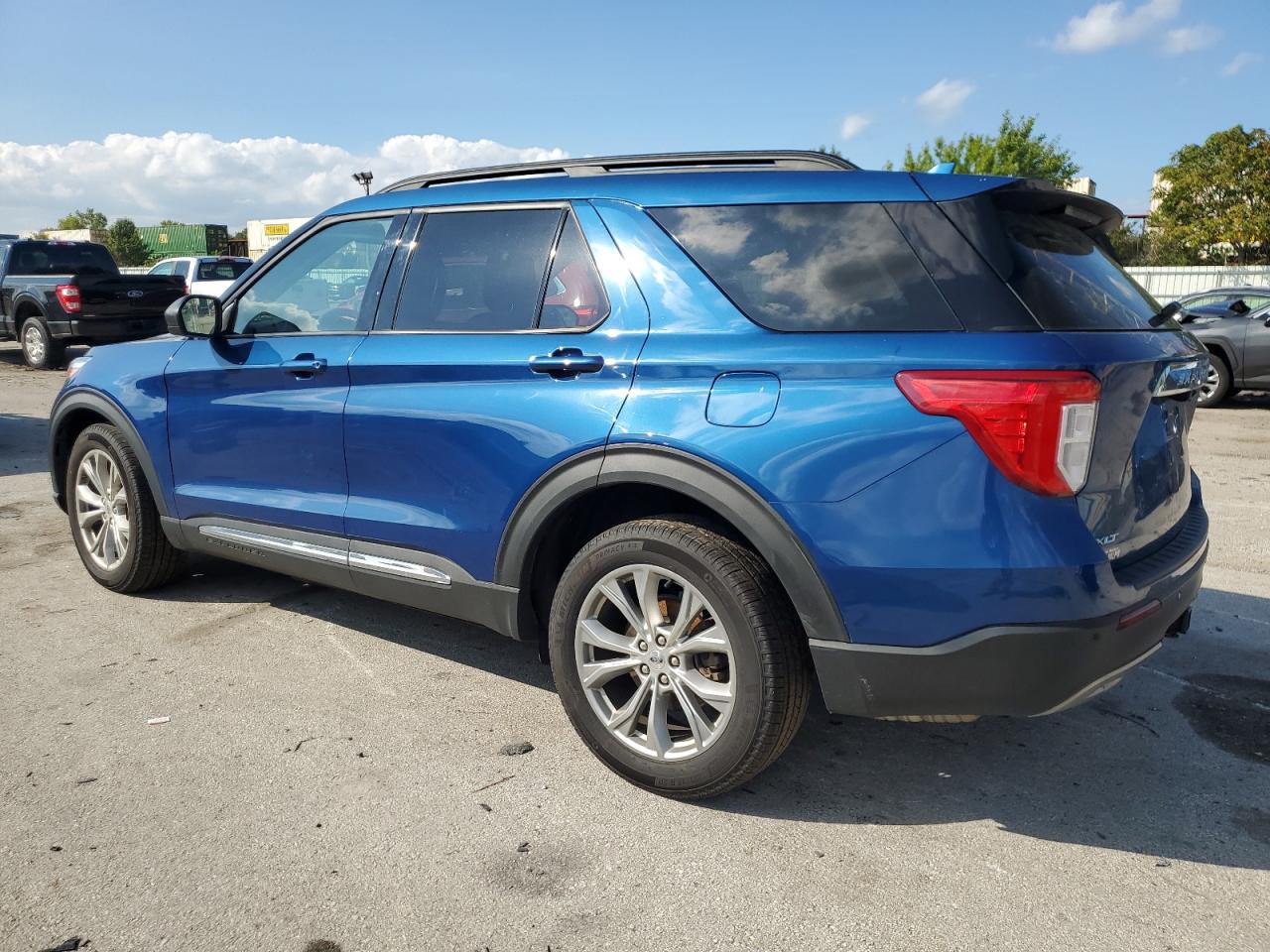 FORD EXPLORER XLT