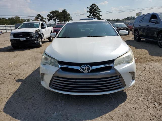 2017 TOYOTA CAMRY LE 4T1BF1FK7HU692196