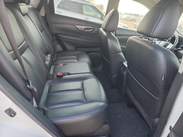 2015 NISSAN ROGUE S 5N1AT2MV7FC803937