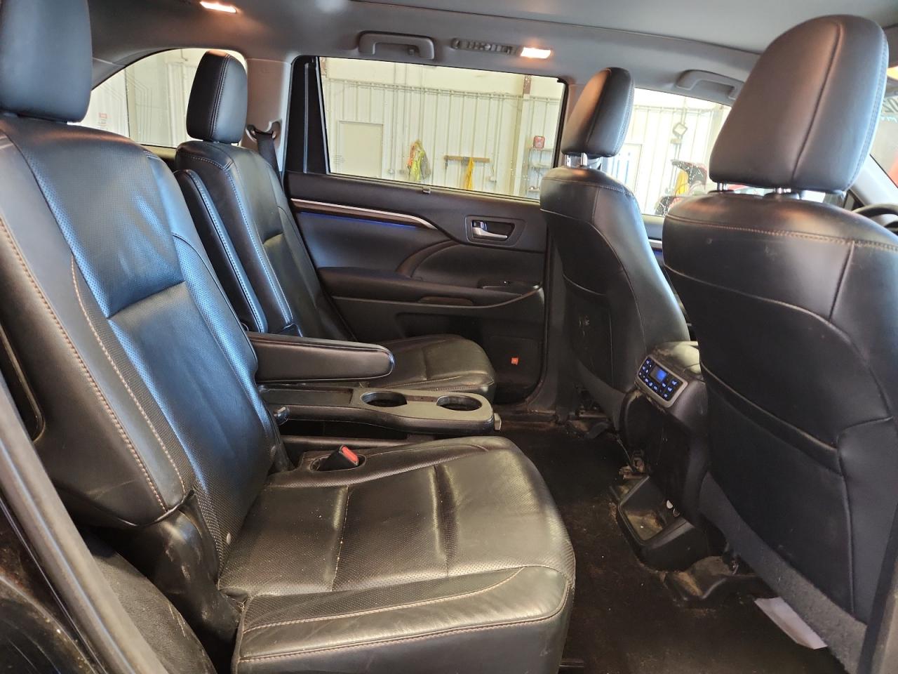 TOYOTA HIGHLANDER LIMITED