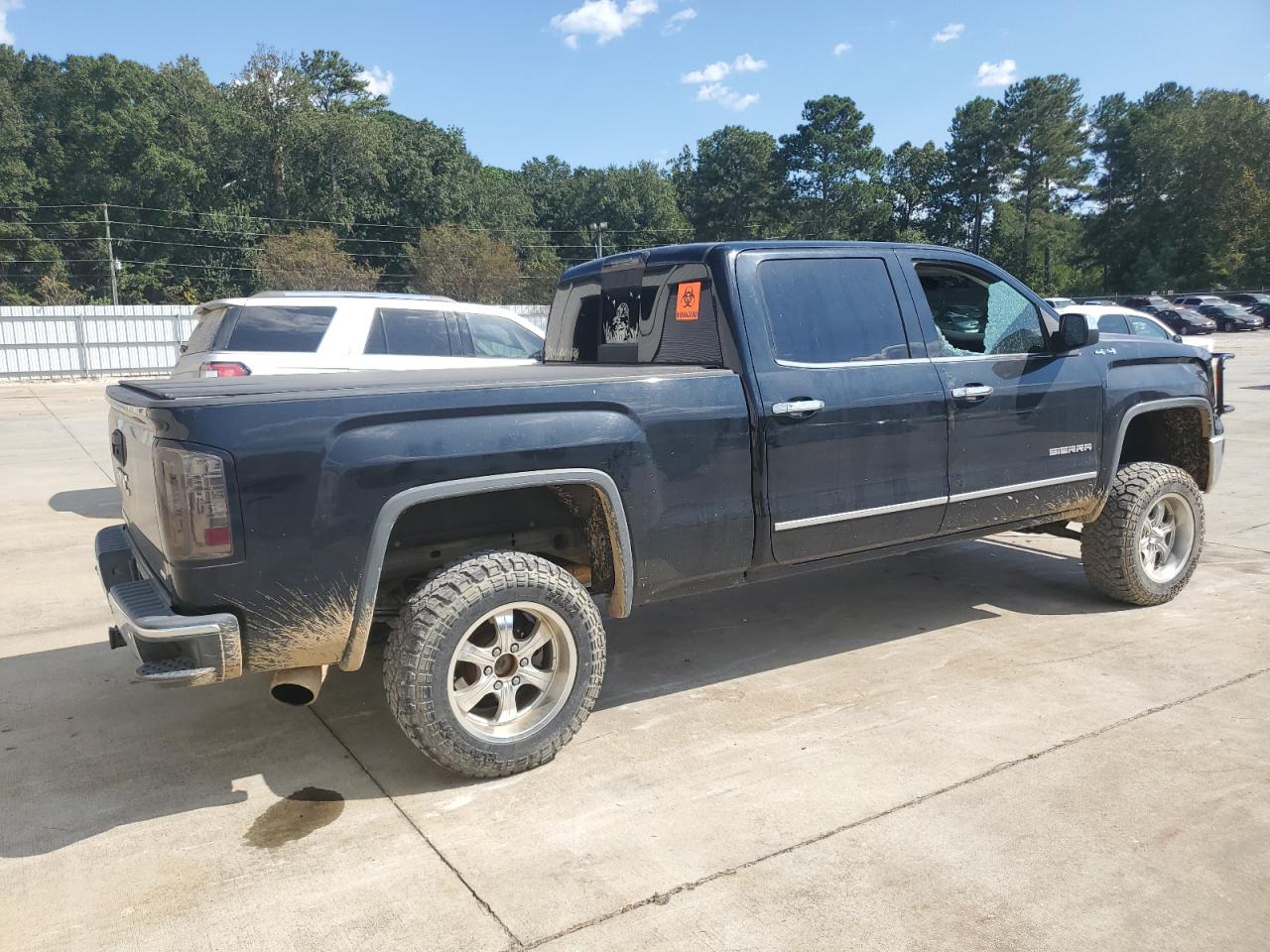 GMC SIERRA 1500 K1500 SLT