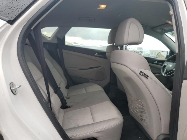 2017 HYUNDAI TUCSON LIM KM8J33A22HU396428