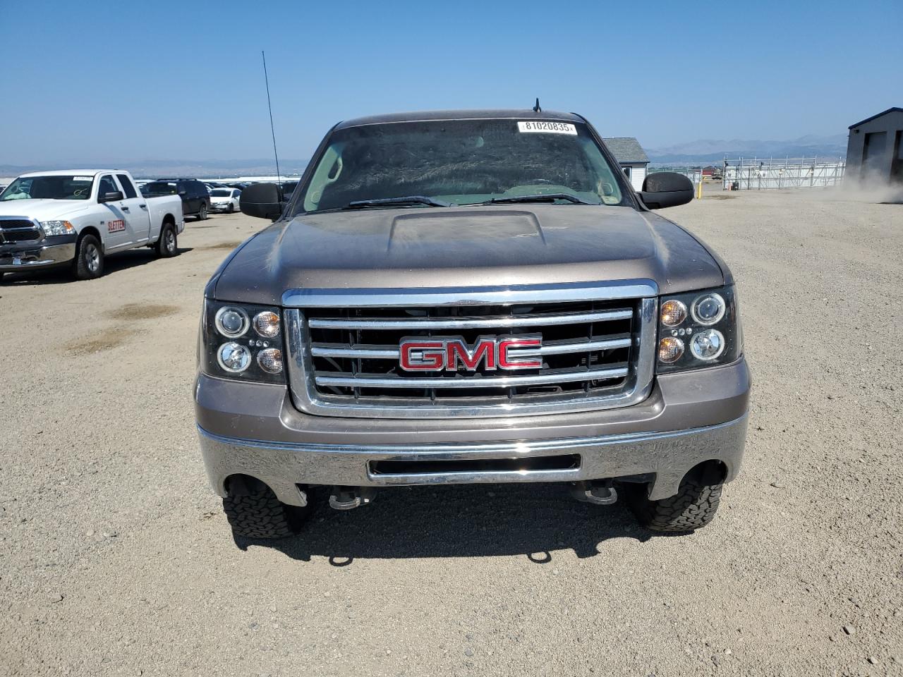 GMC SIERRA 1500 K1500 SL