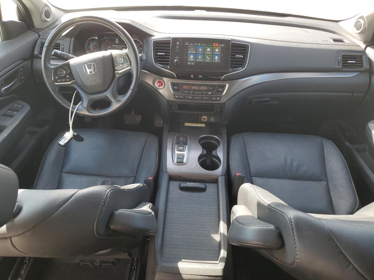 Lot #3302713012 2021 HONDA PILOT SE