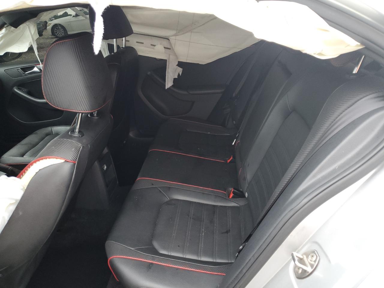 VOLKSWAGEN JETTA GLI