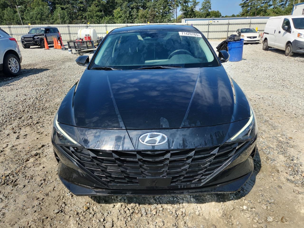 HYUNDAI ELANTRA SEL
