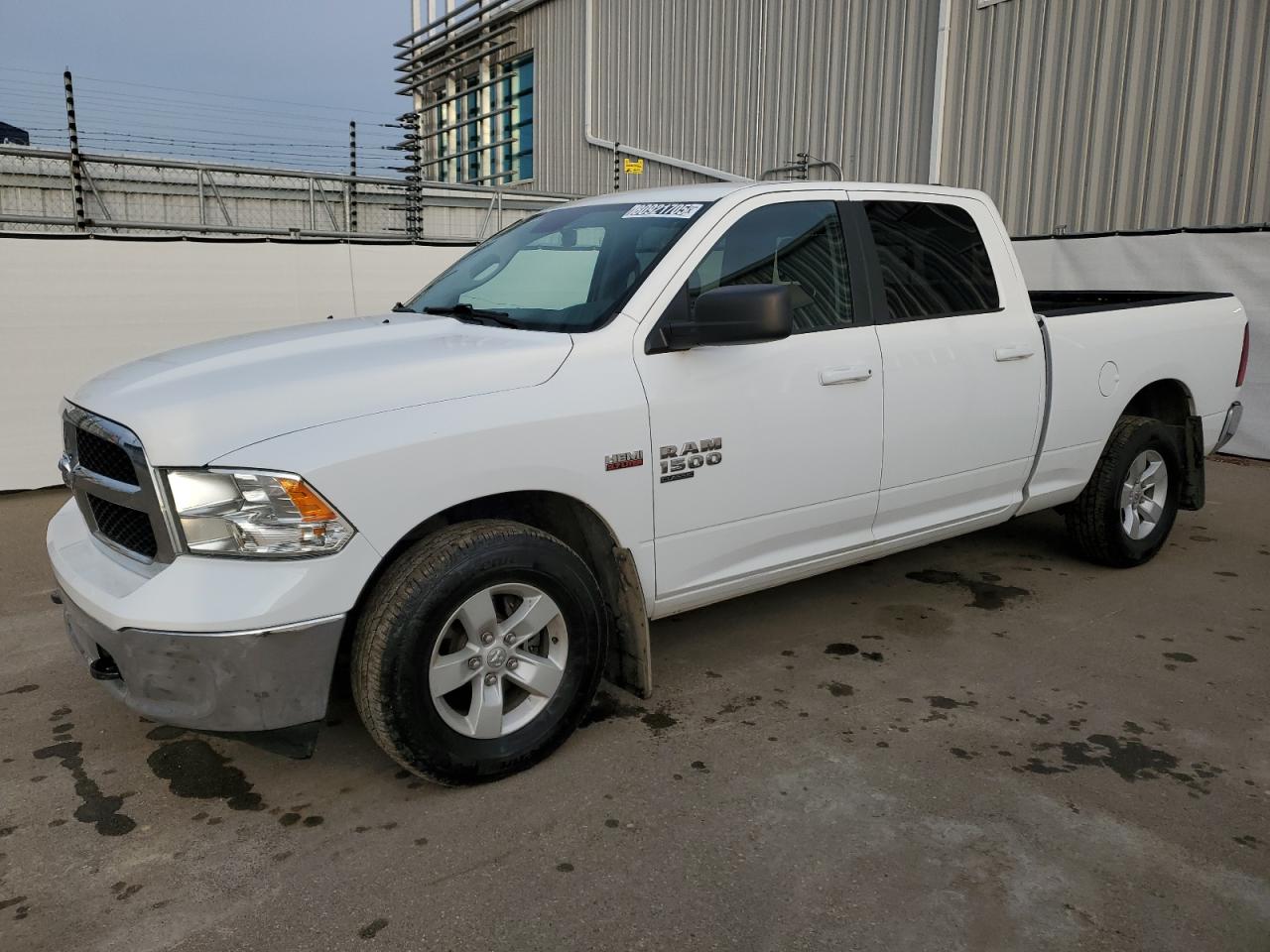 RAM 1500 SLT