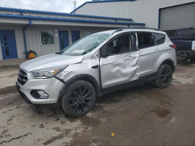 Global Auto Auctions: 2019 FORD ESCAPE SE
