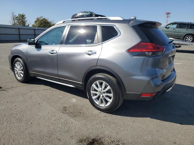 2017 NISSAN ROGUE KNMAT2MT0HP529513