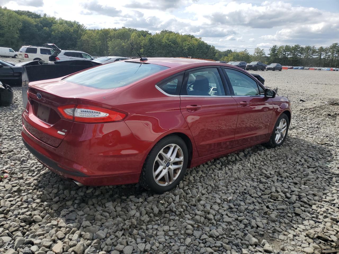 FORD FUSION SE