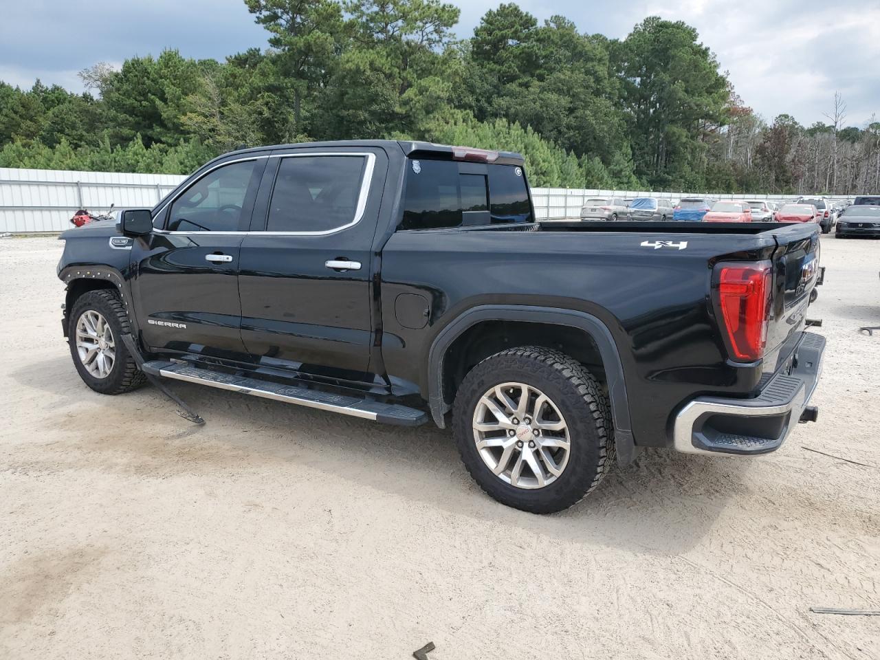 GMC SIERRA 1500 K1500 SLT