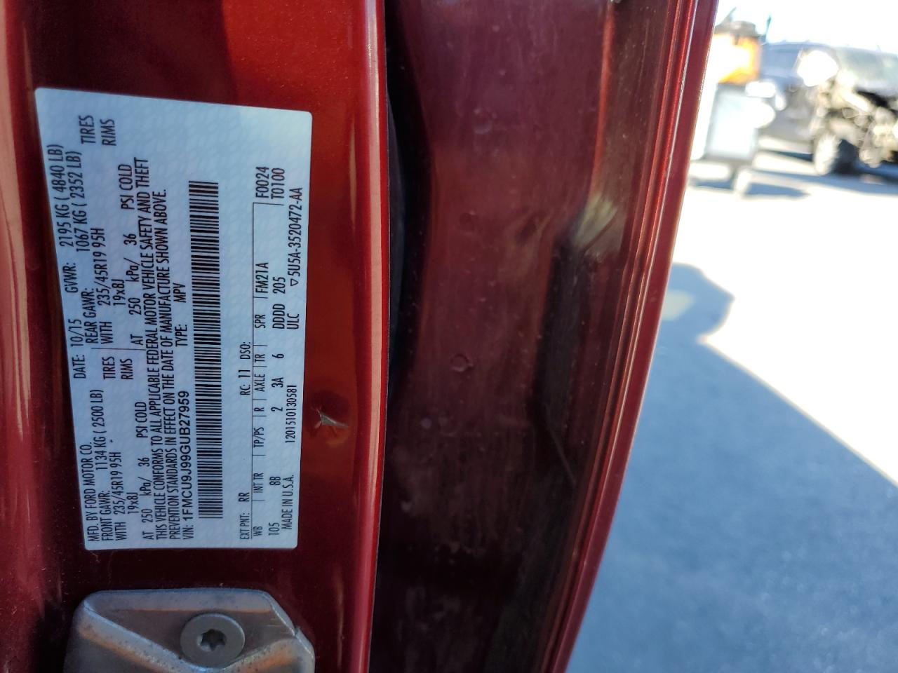 FORD ESCAPE TITANIUM