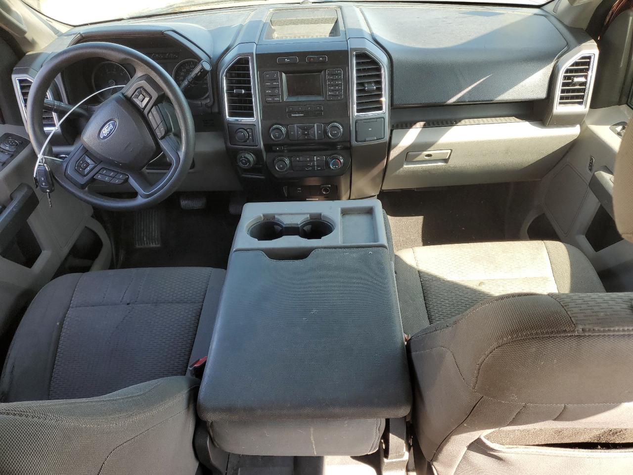 FORD F-150 SUPERCREW