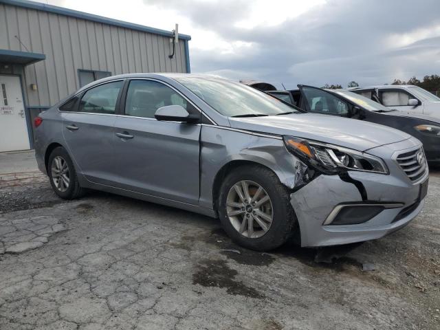 2017 HYUNDAI SONATA SE 5NPE24AF1HH467209