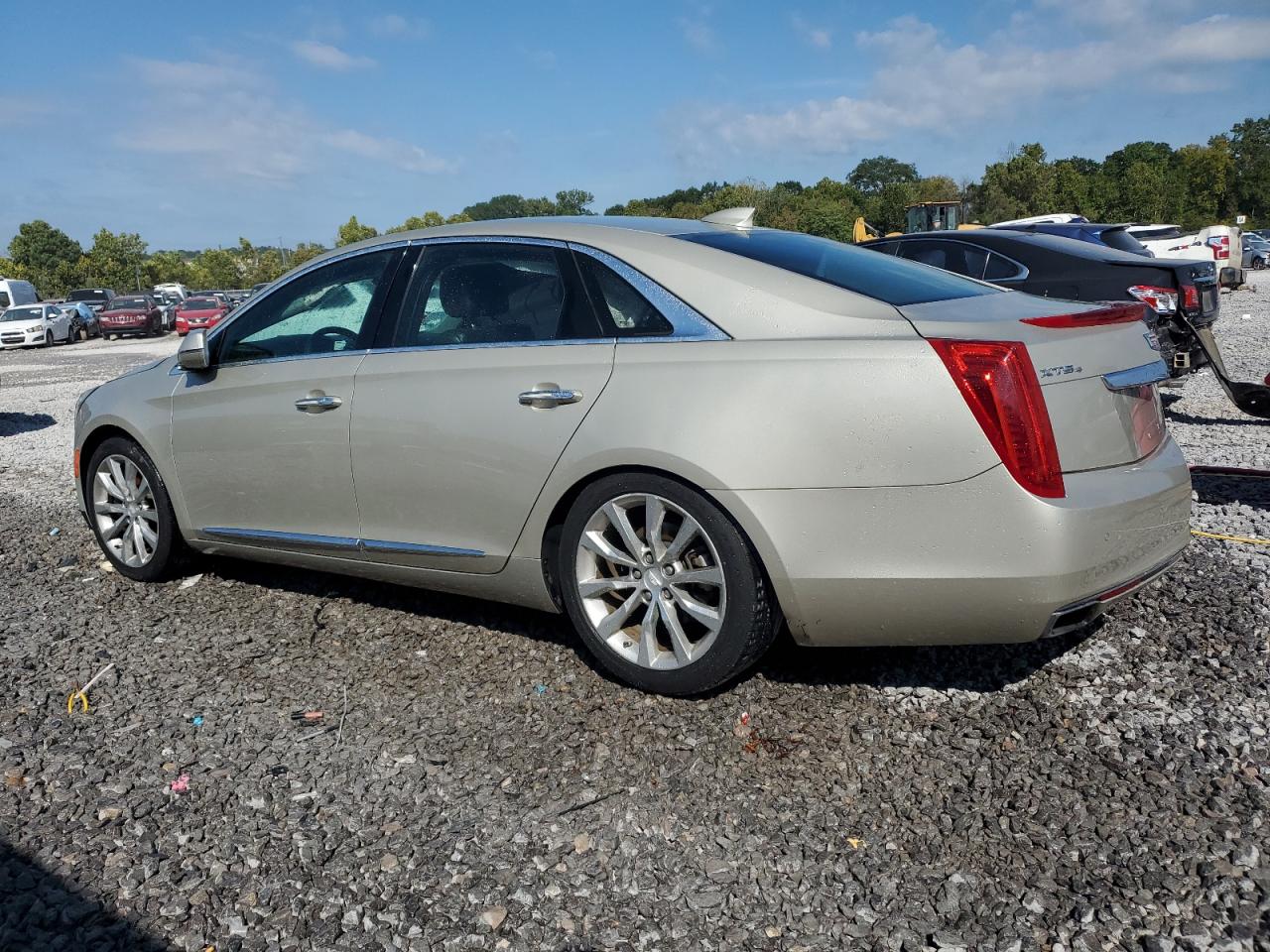 CADILLAC XTS LUXURY COLLECTION
