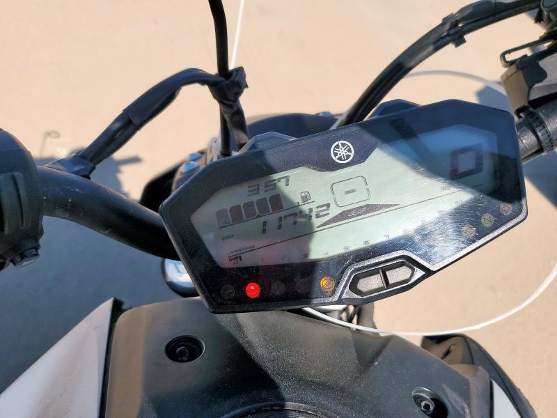 2019 YAMAHA MT07 JYARM27E3KA005162
