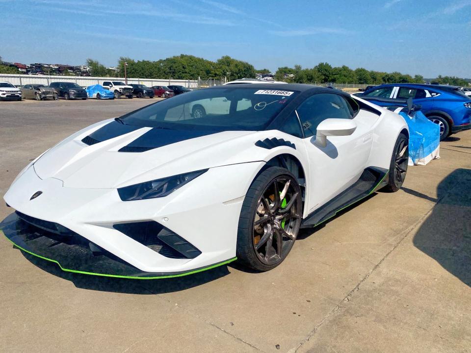 LAMBORGHINI HURACAN EV