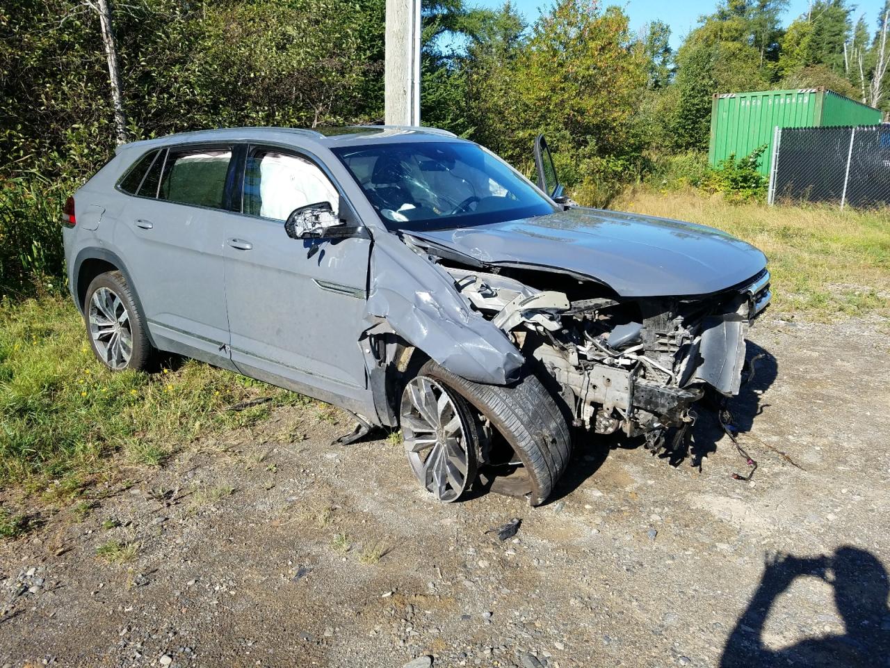 VOLKSWAGEN ATLAS CROSS SPORT SEL PREMIUM R-LINE
