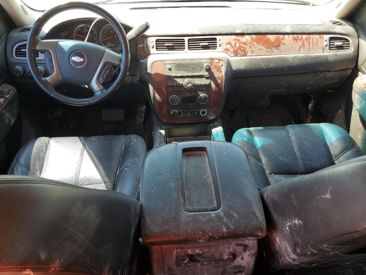 CHEVROLET TAHOE K1500 LT