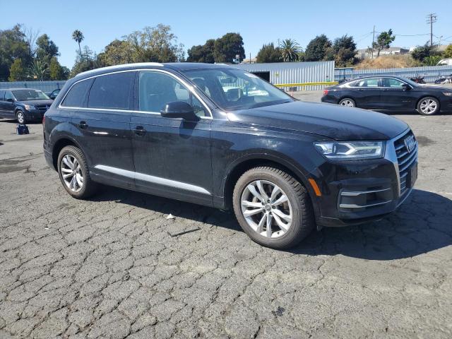 2017 AUDI Q7 PREMIUM - WA1LAAF76HD012513