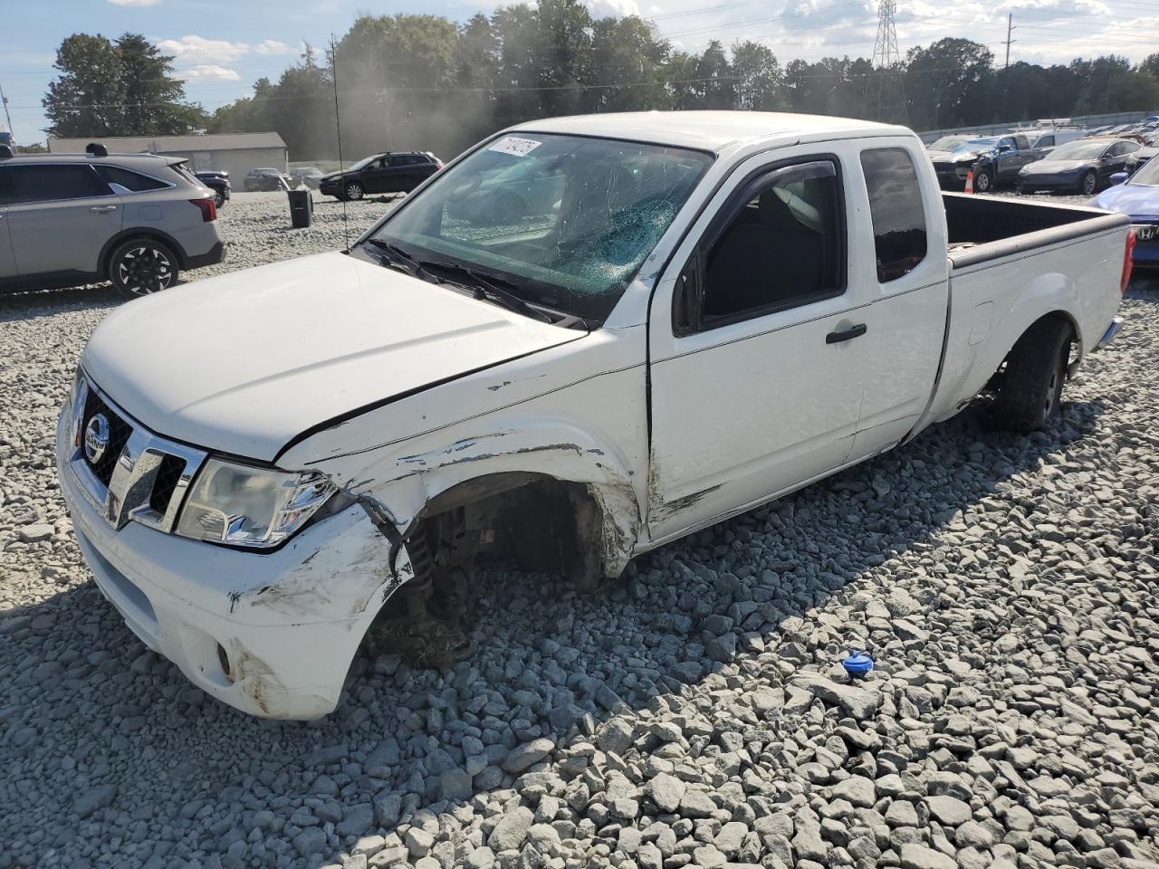 NISSAN FRONTIER S