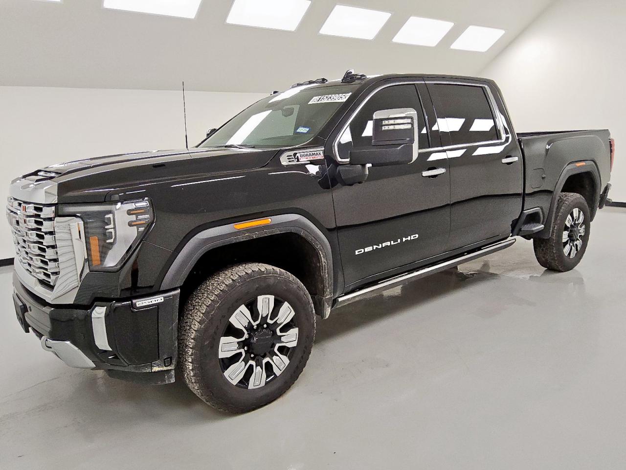 GMC SIERRA K2500 DENALI