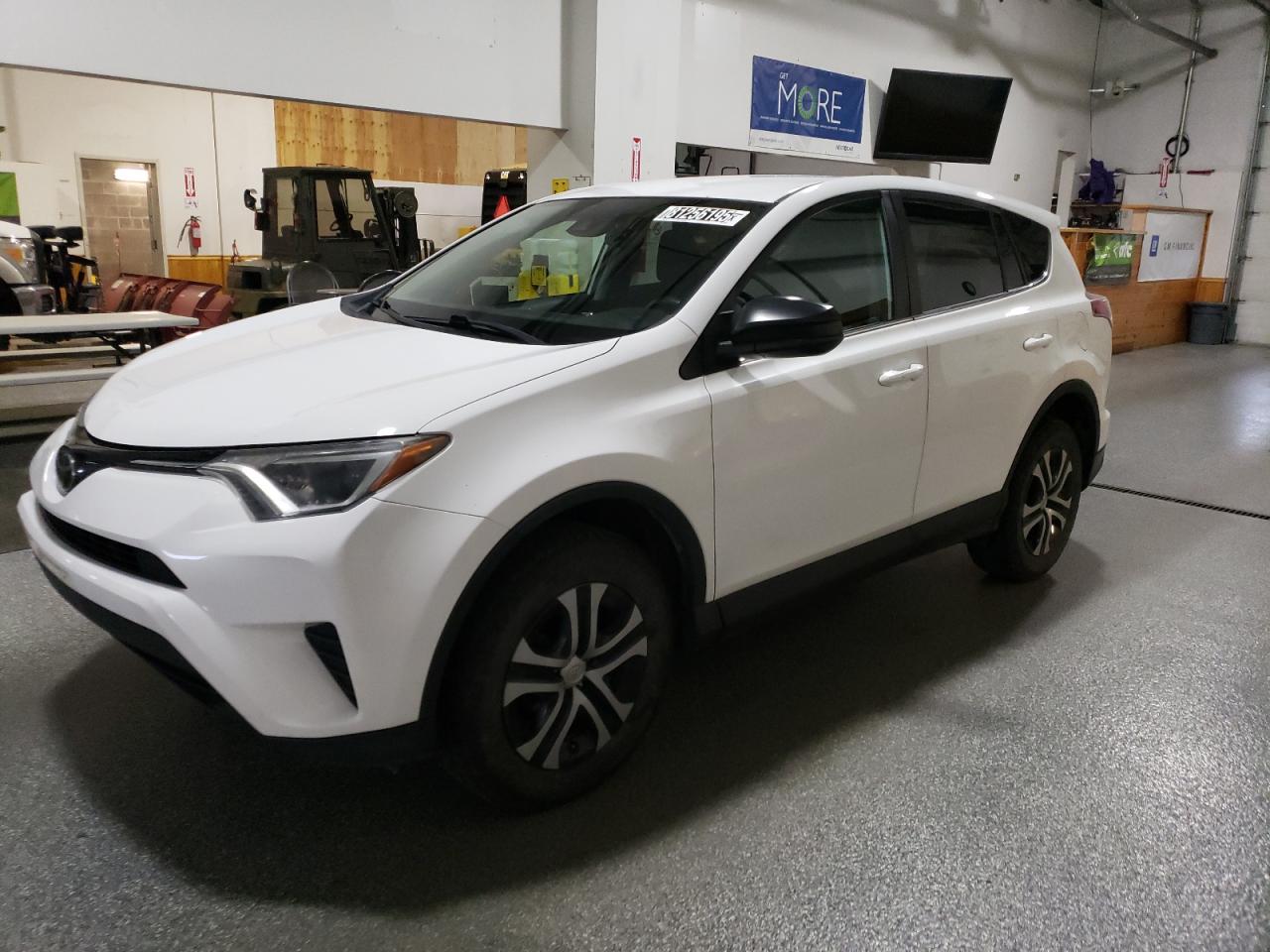 TOYOTA RAV4 LE