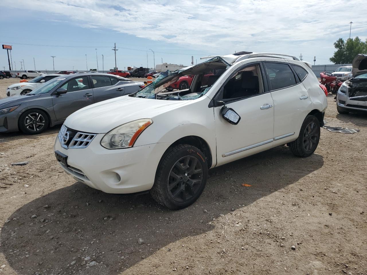 NISSAN ROGUE S