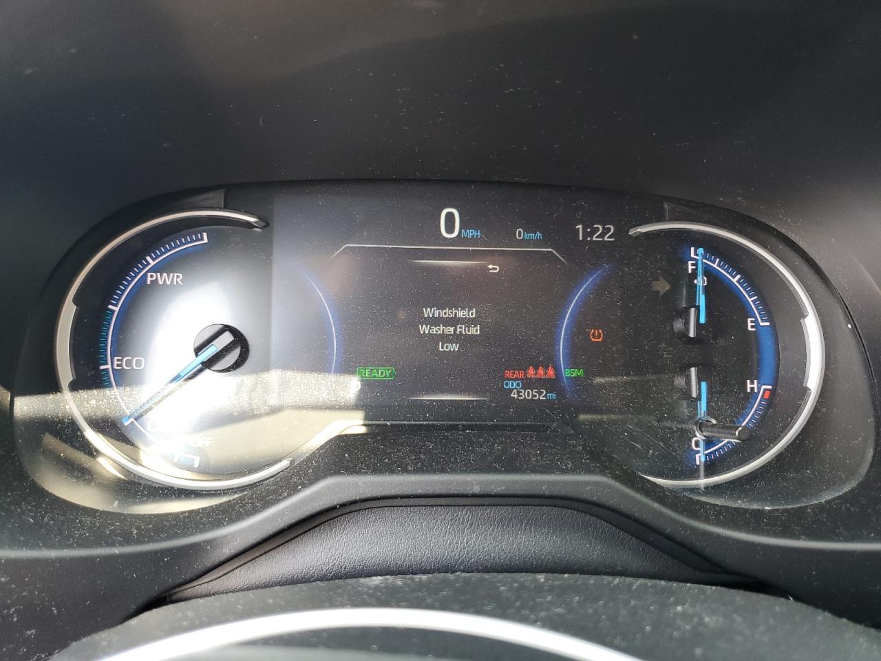 TOYOTA RAV4 XLE PREMIUM