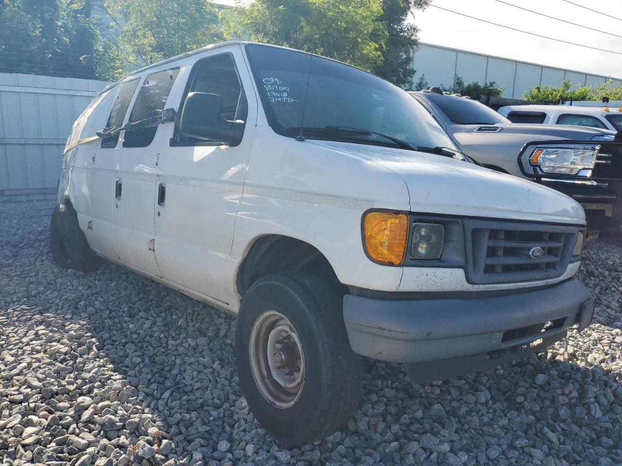 Lot #3309593565 2007 FORD ECONOLINE CARGO E-25