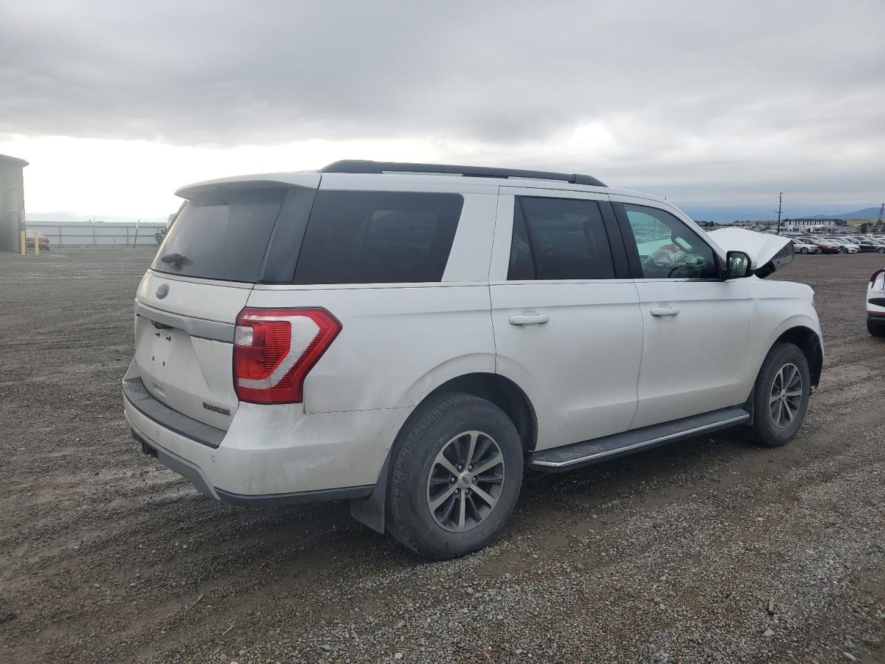 FORD EXPEDITION XLT