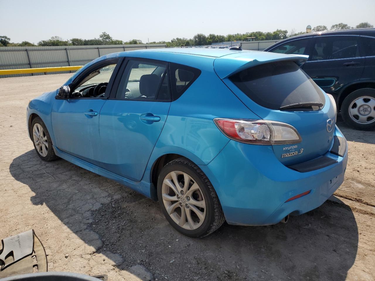 MAZDA 3 S