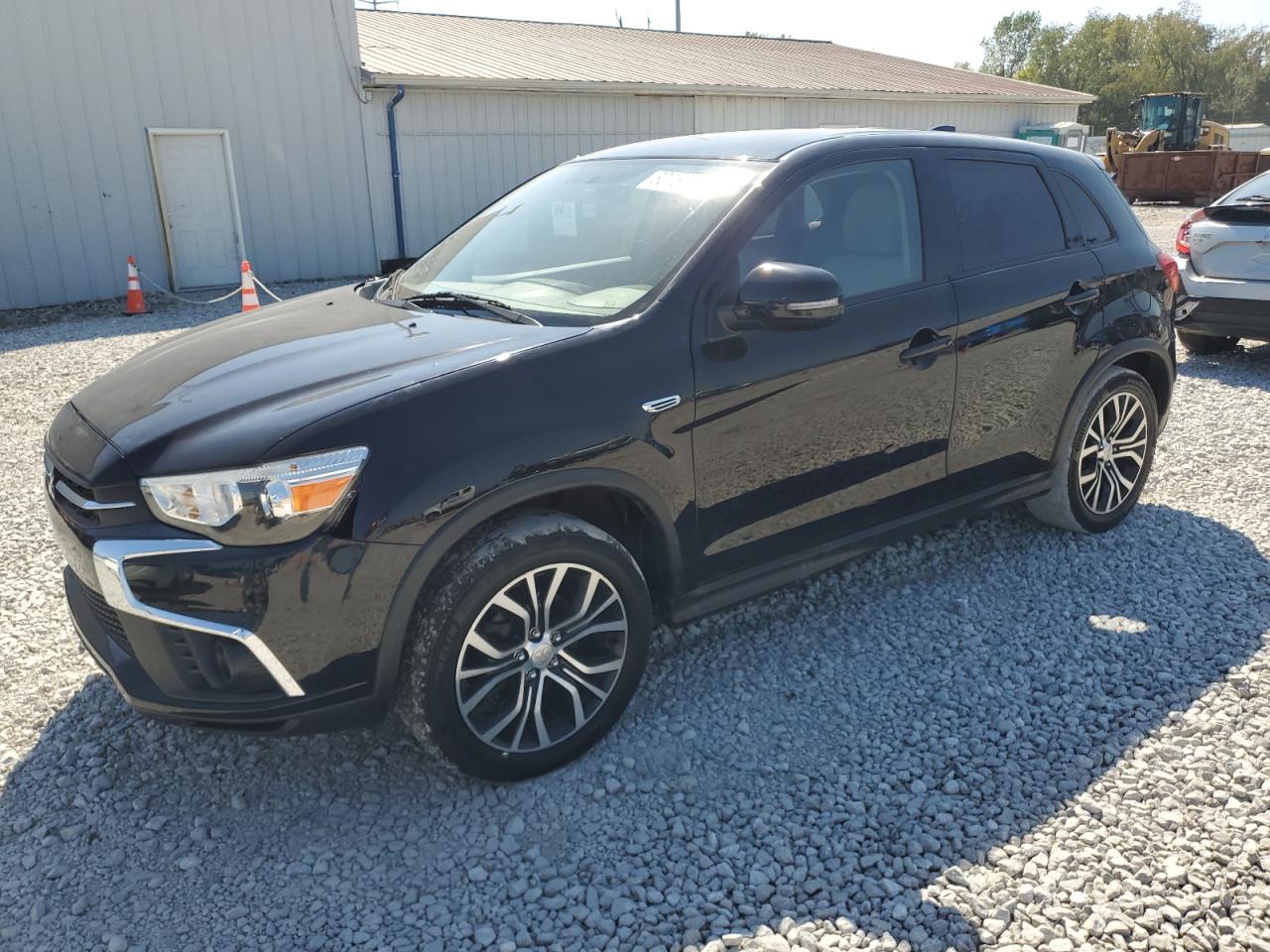 MITSUBISHI OUTLANDER ES