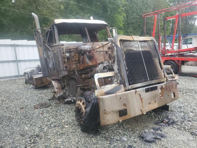 Global Auto Auctions: 2003 WESTERN STAR/AUTO CAR CONVENTIONAL 4900EX