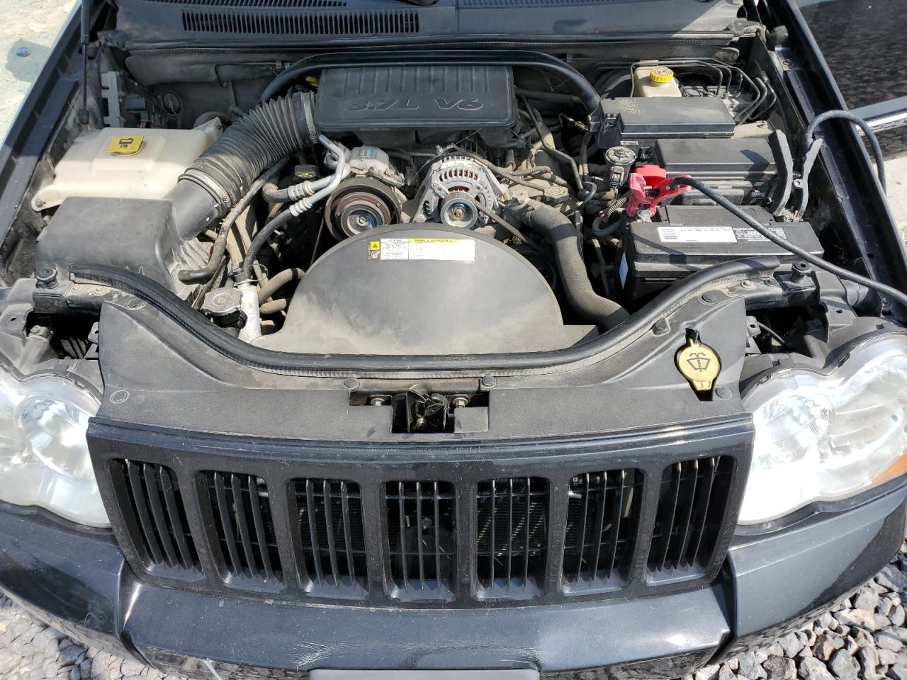 JEEP GRAND CHEROKEE LAREDO